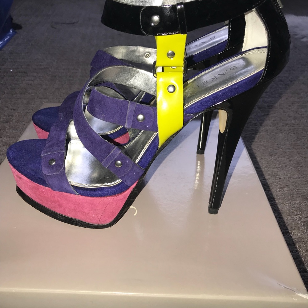 Zip back heels